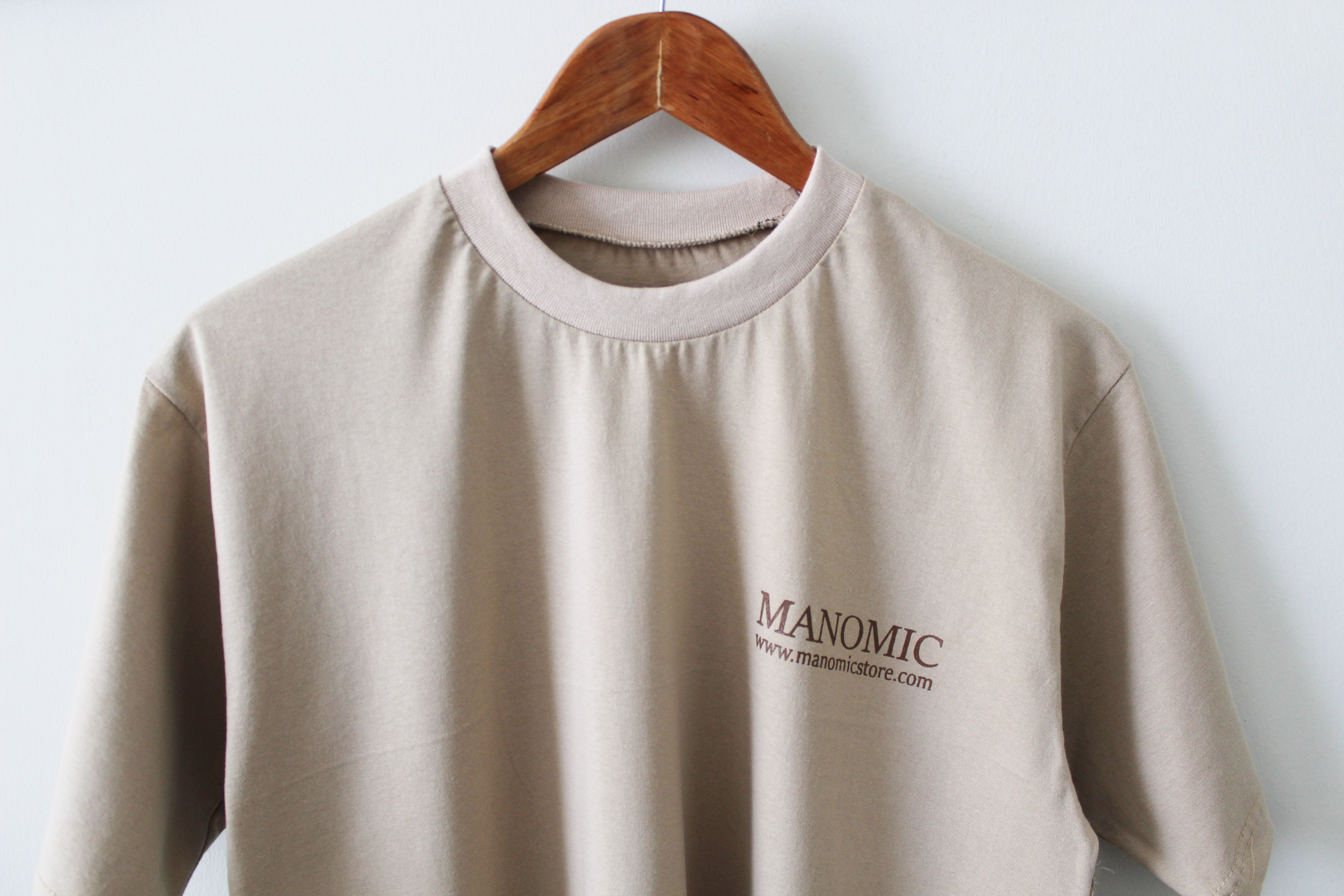 Manomic Basic Tshirt